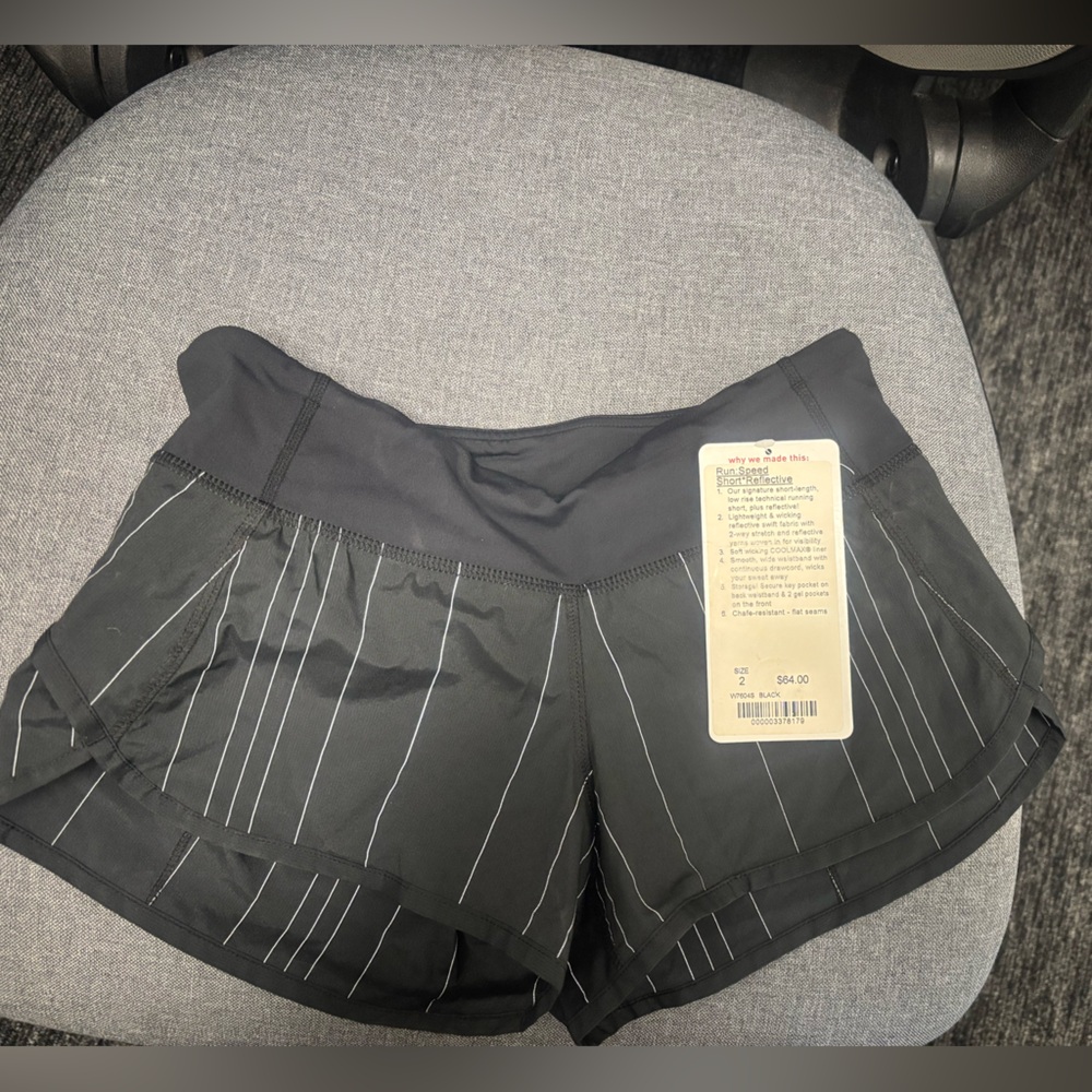 NWT lululemon run speed short reflective size 2